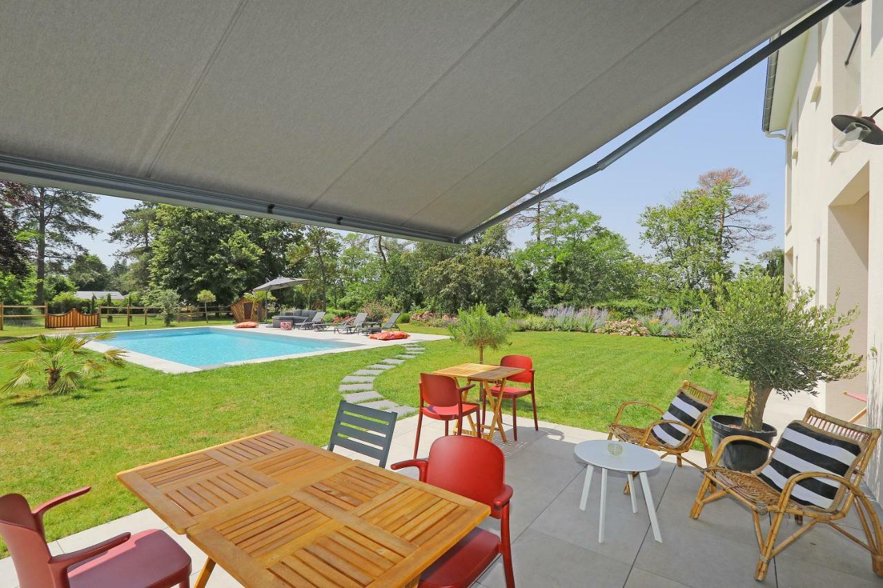 L Esprit Du Clain Chambres D Hotes Bandb De Standing Proches Du Futuroscope Golf Et Lac De St Cyr Naintre ภายนอก รูปภาพ